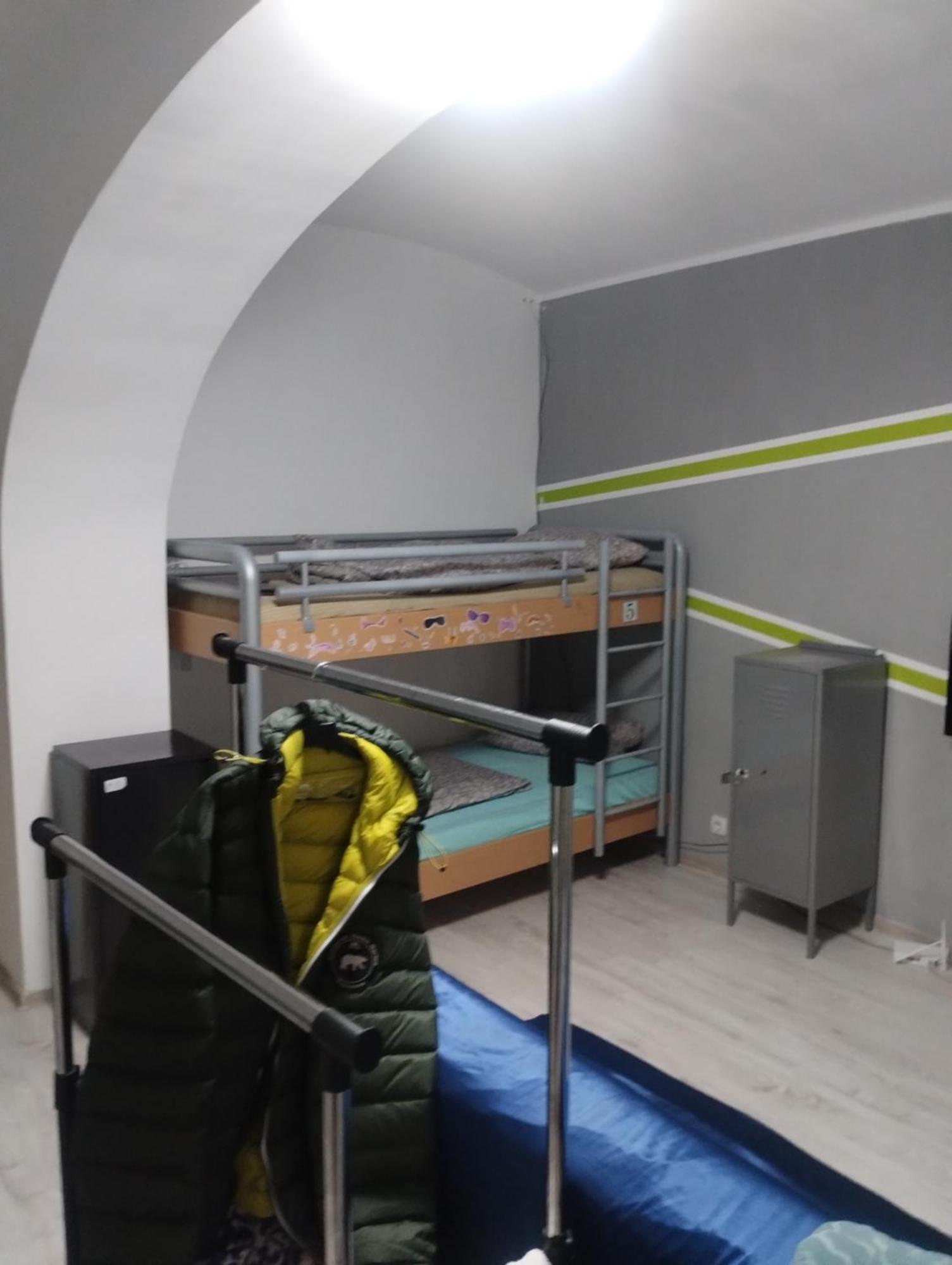Hostel Antonia Тімішоара Екстер'єр фото