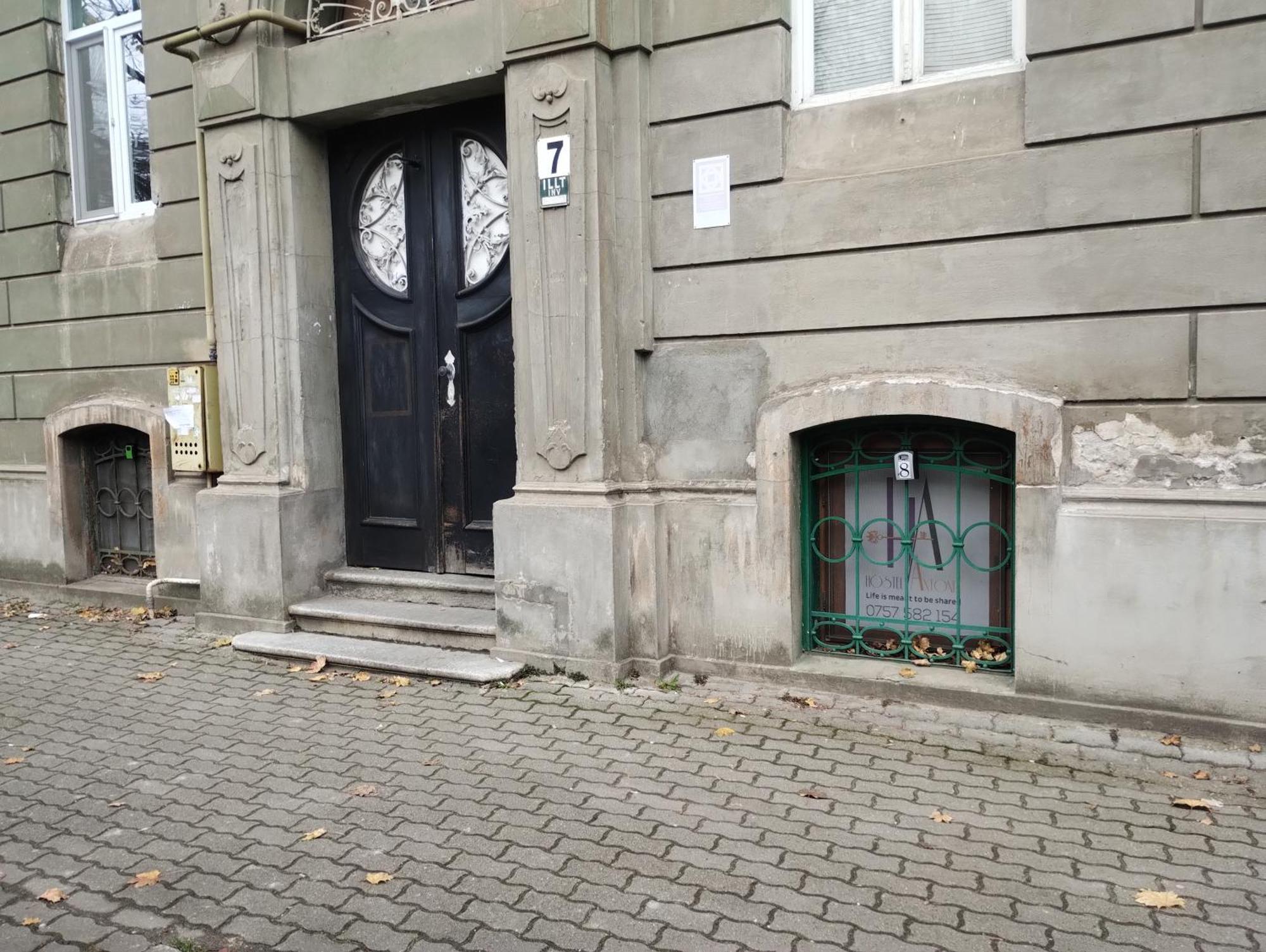 Hostel Antonia Тімішоара Екстер'єр фото